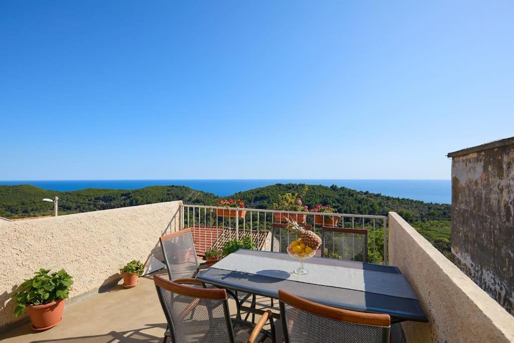 Stiga 4 - New 2 Bedroom Apartment Babino Polje Esterno foto